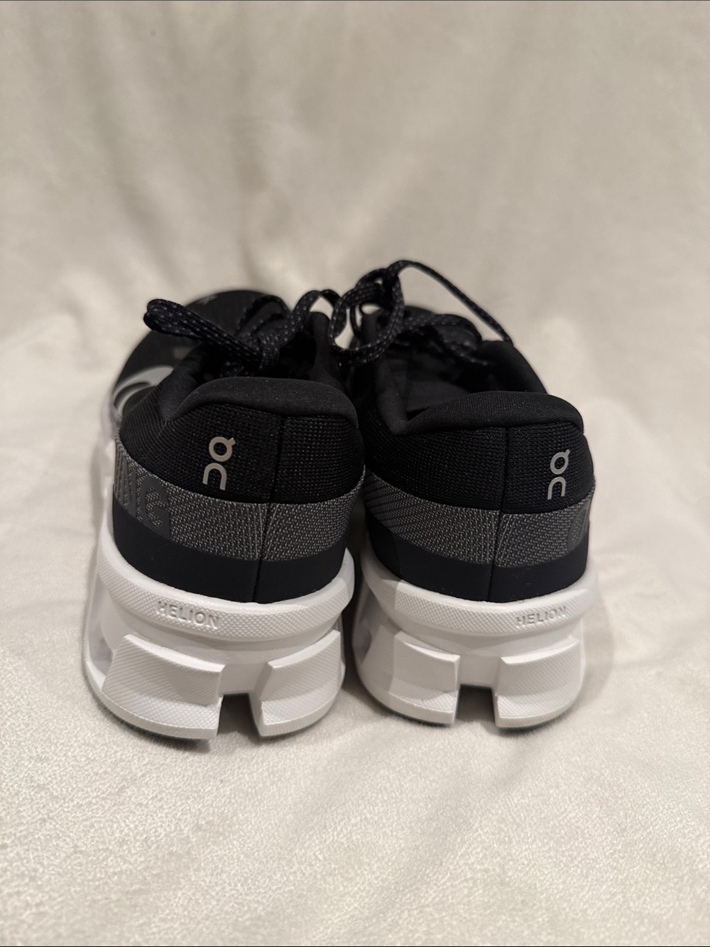 On Running Cloudtec Black and White Running Shoes - Picture 4 of 6